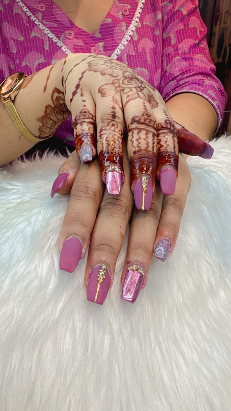 Rima's Beauty & Makeup Creation image 1