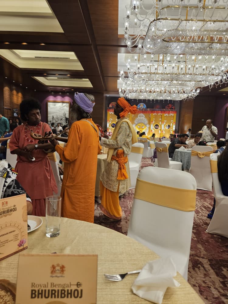 Royal Bengal Room image 12
