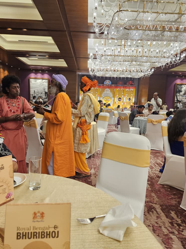 Royal Bengal Room image 13