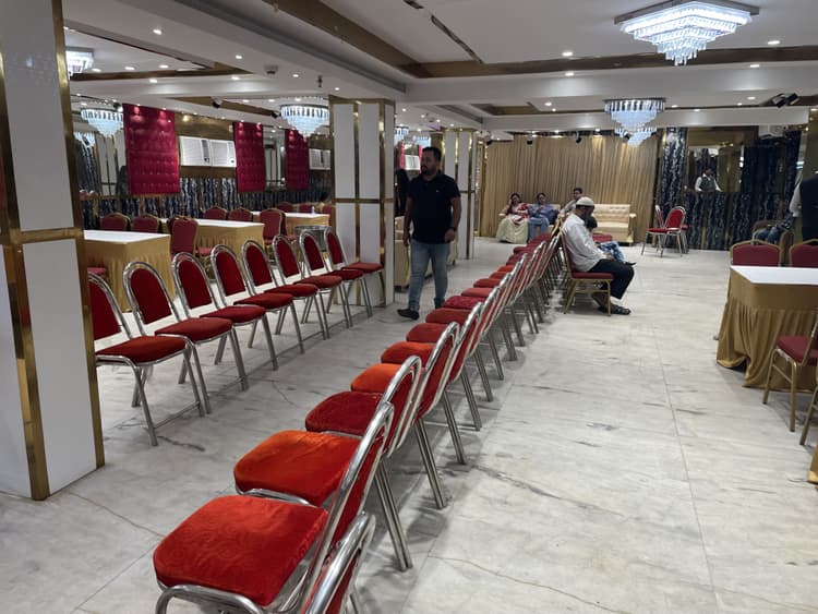Royal Garden banquet Hall image 8
