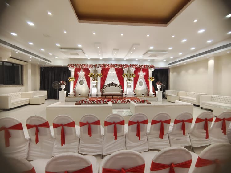 Royal Garden banquet Hall image 4