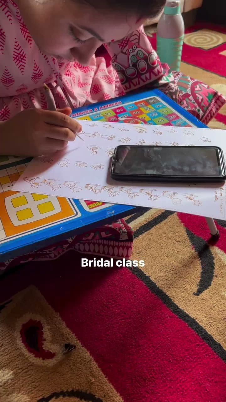 SUJATA'S MEHENDI STUDIO AND TRAINING image 52