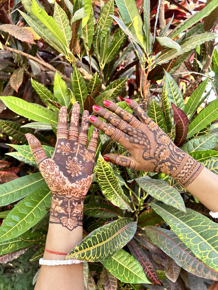 SUJATA'S MEHENDI STUDIO AND TRAINING image 57