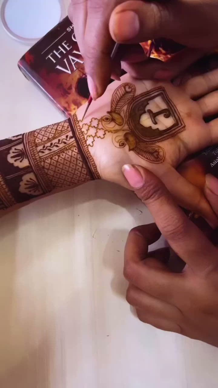 SUJATA'S MEHENDI STUDIO AND TRAINING image 60
