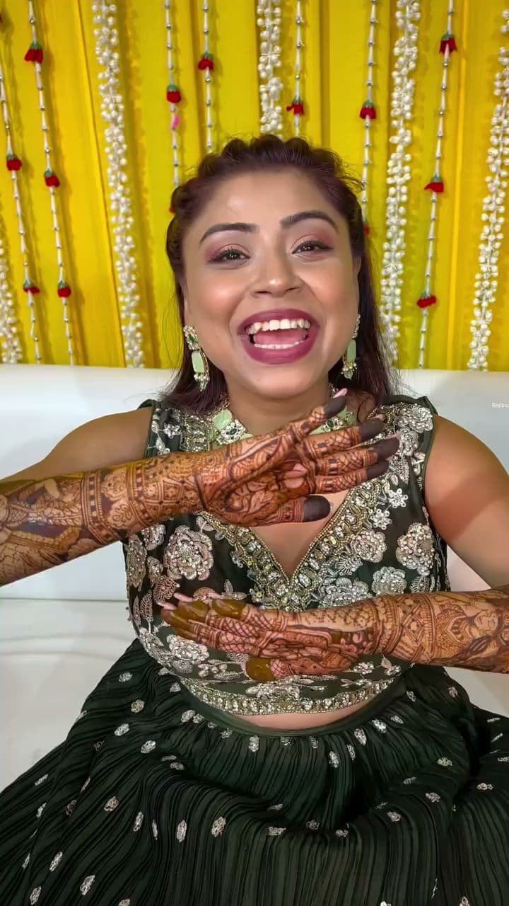 SUJATA'S MEHENDI STUDIO AND TRAINING image 62