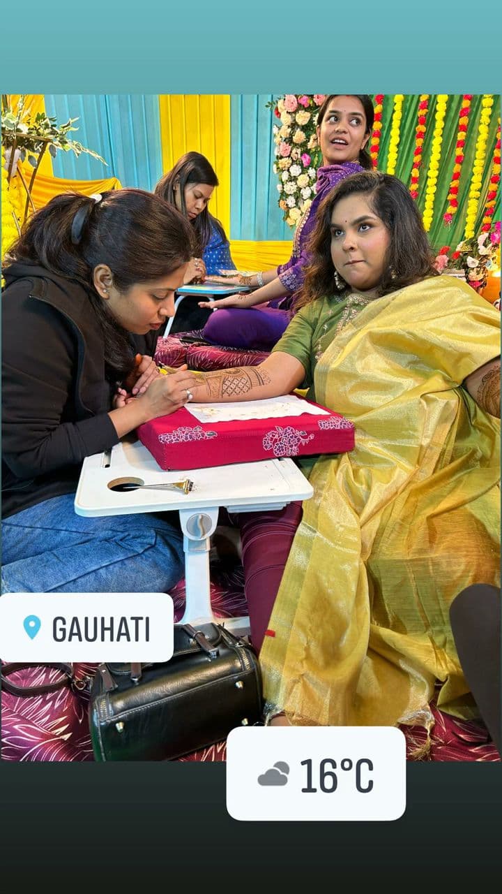 SUJATA'S MEHENDI STUDIO AND TRAINING image 86