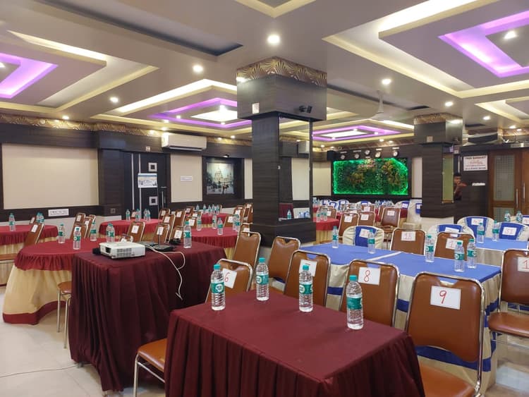 Safallya Banquet image 1