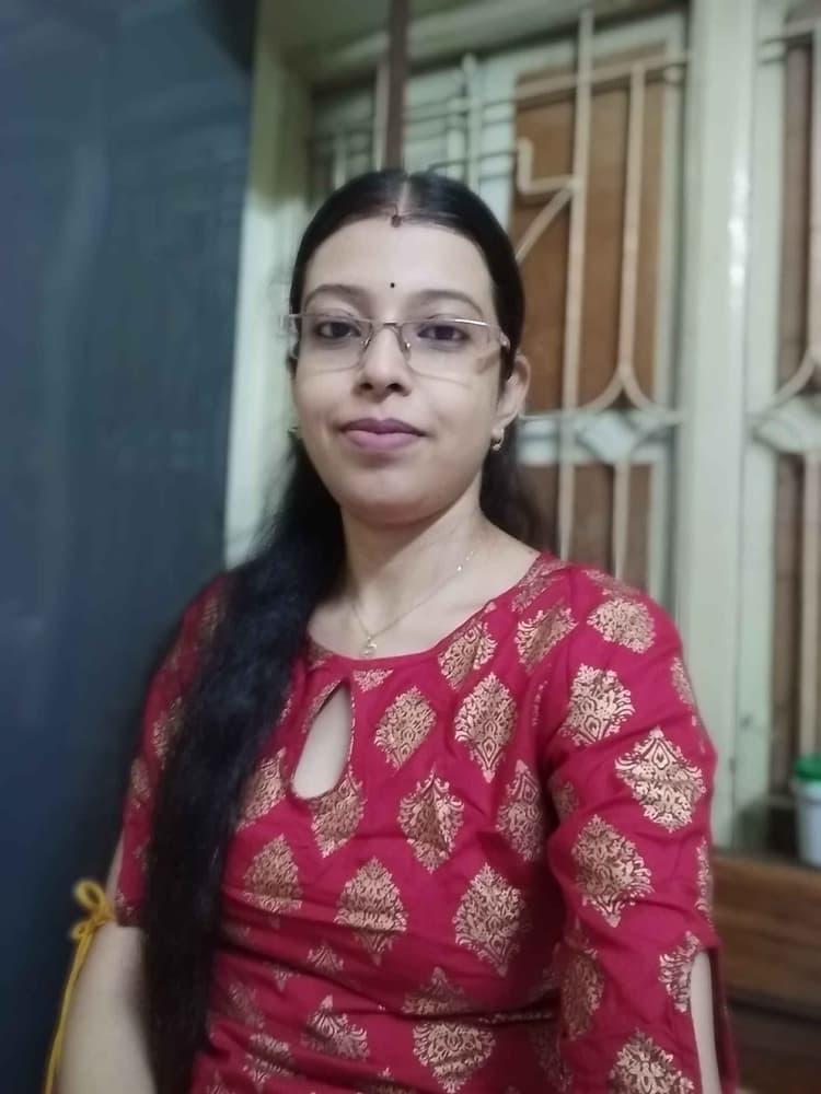 Sampurna Beauty Salon and Makeup image 6