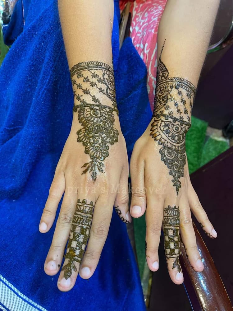 Sampurna Beauty Salon and Makeup image 8