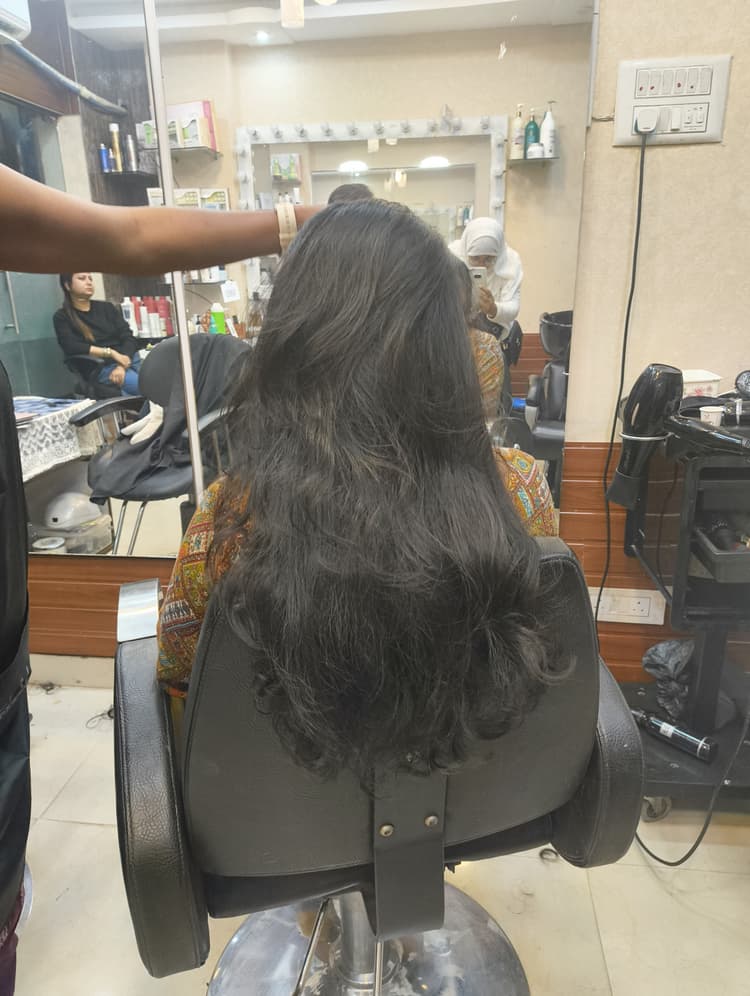 Sana Sarwar Make Up Studio & Academy | Best Makeup Studio & Academy | Certified Makeup Artist in Kolkata image 13