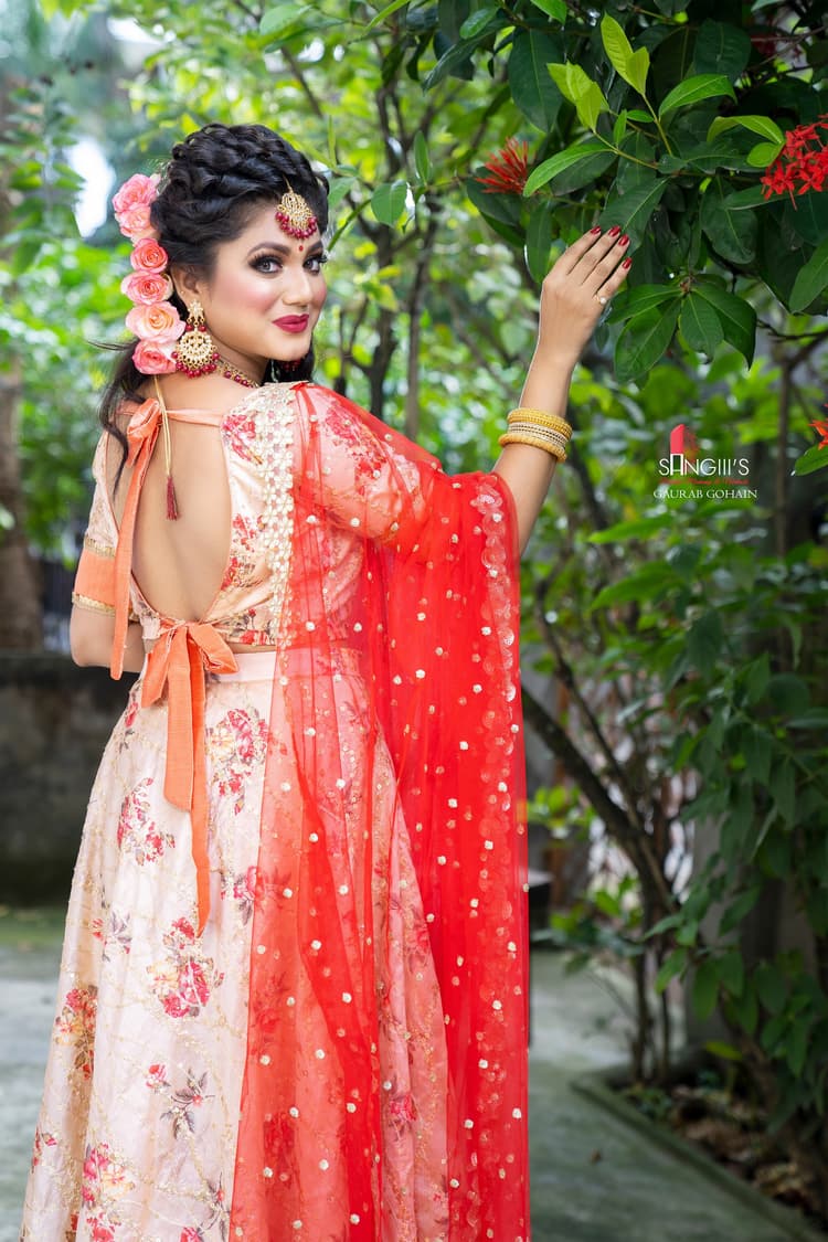 Sangiii's Bridal Makeup and Mehndi image 10