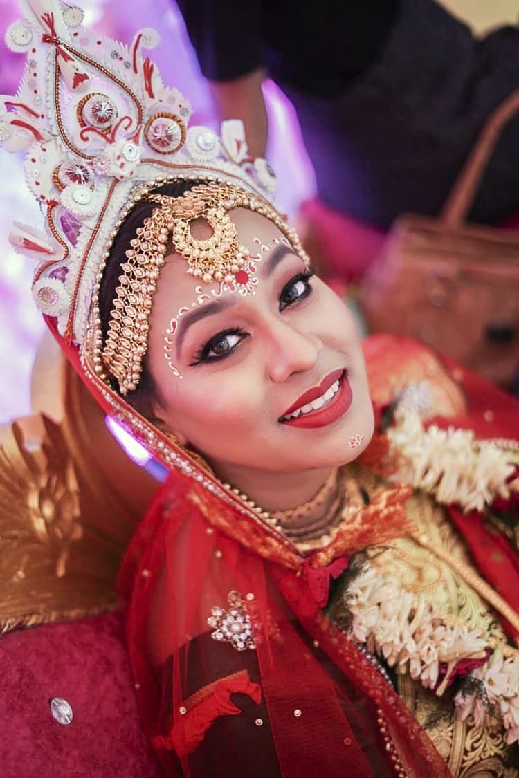 Sangiii's Bridal Makeup and Mehndi image 11