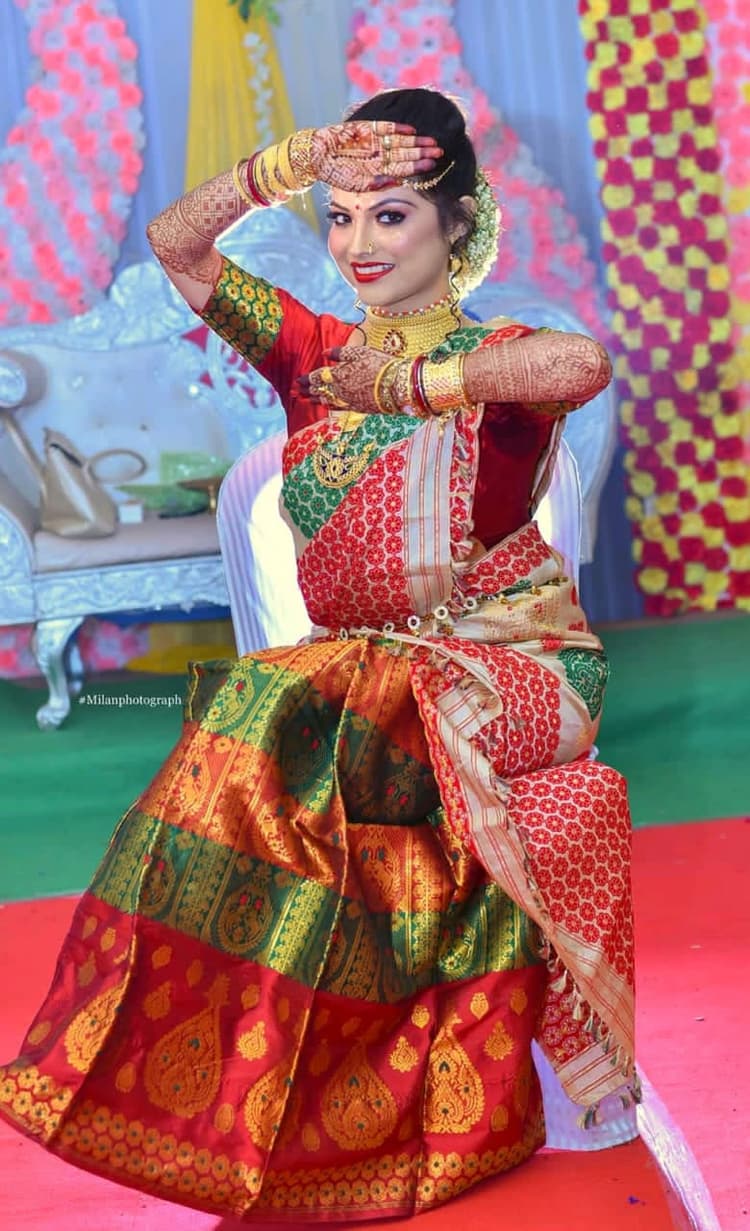 Sangiii's Bridal Makeup and Mehndi image 12