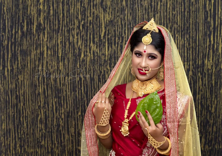 Sangiii's Bridal Makeup and Mehndi image 17