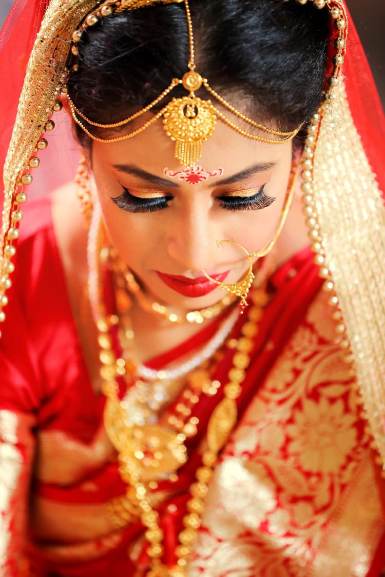 Sangiii's Bridal Makeup and Mehndi image 39