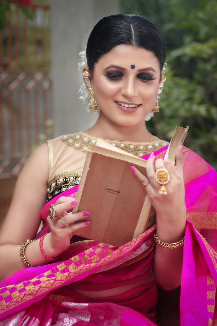 Sangiii's Bridal Makeup and Mehndi image 43