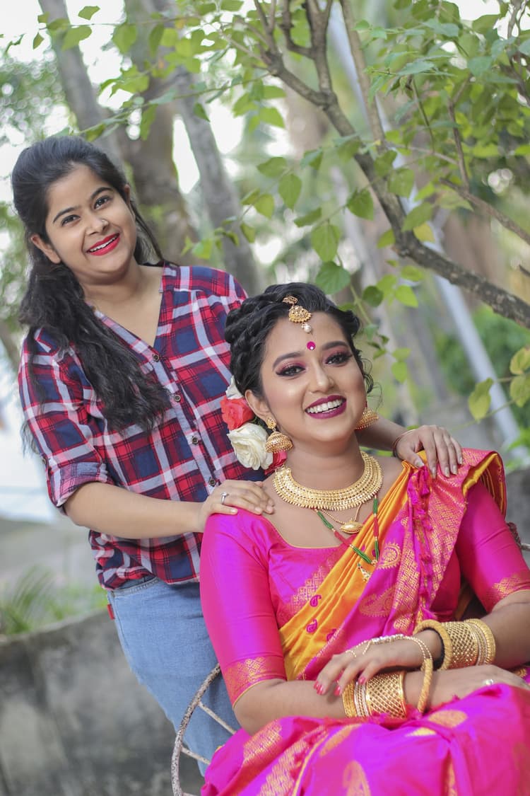 Sangiii's Bridal Makeup and Mehndi image 44