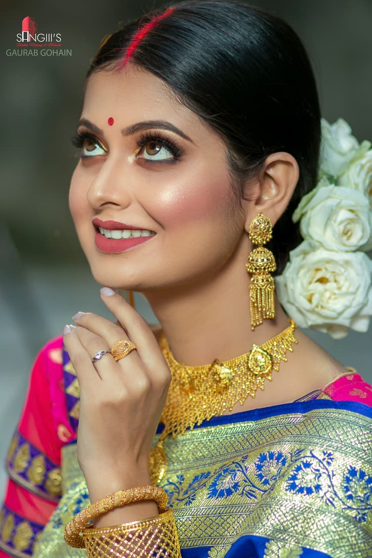 Sangiii's Bridal Makeup and Mehndi image 74