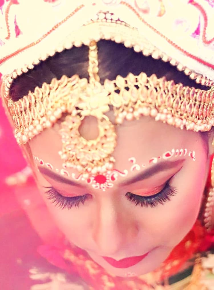 Sangiii's Bridal Makeup and Mehndi image 8