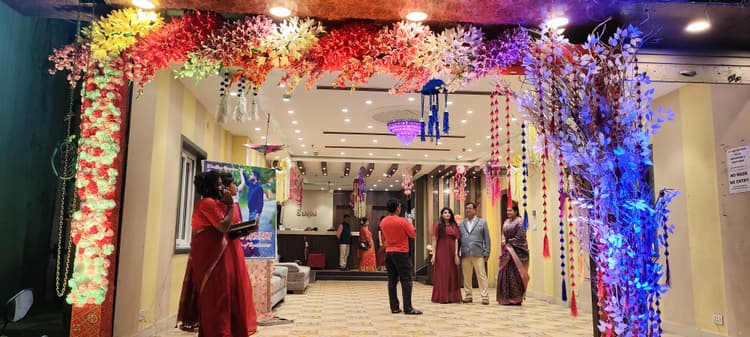 Sangini Banquet & Guest House image 4