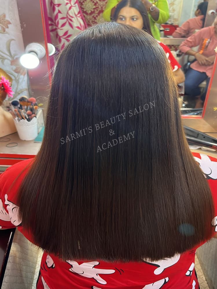 Sharmi's Bridal Art Studio & Academy image 7