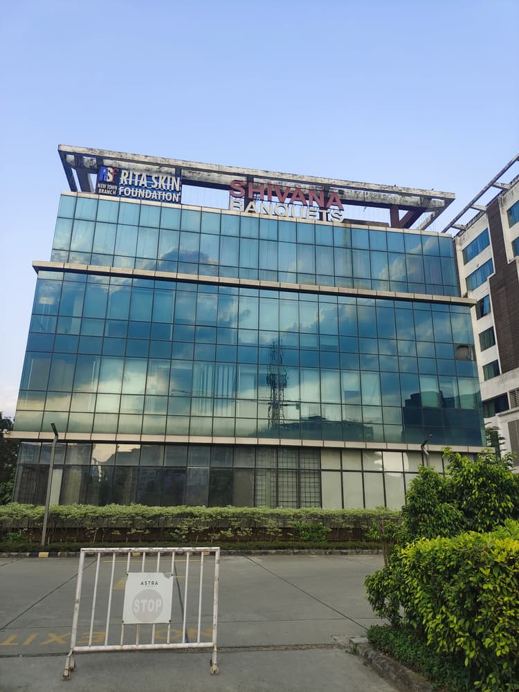 Shivana Banquets image 12