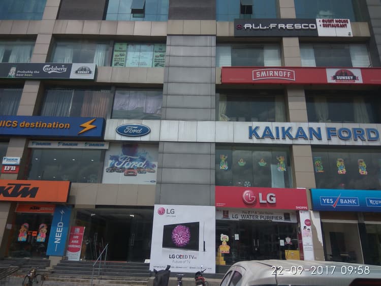 Shivangan Hotel image 14