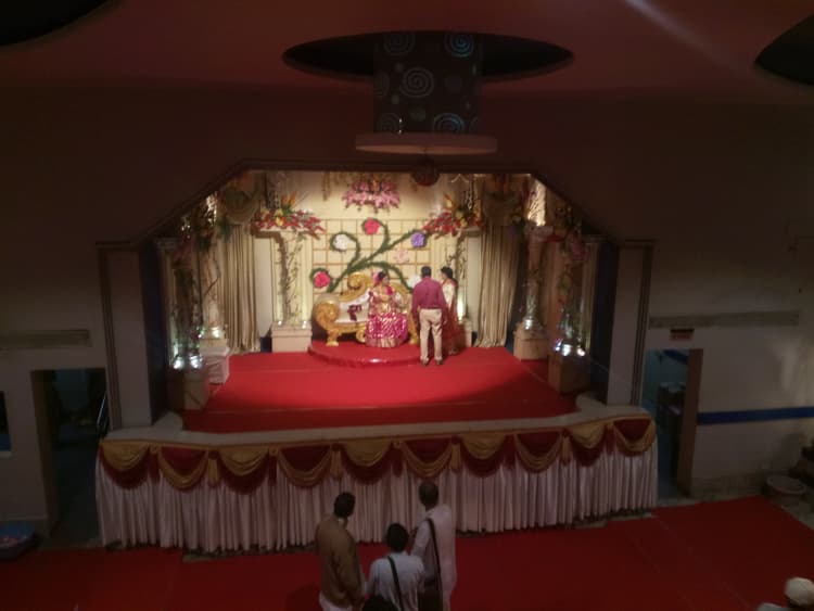 Shivangan Hotel image 5