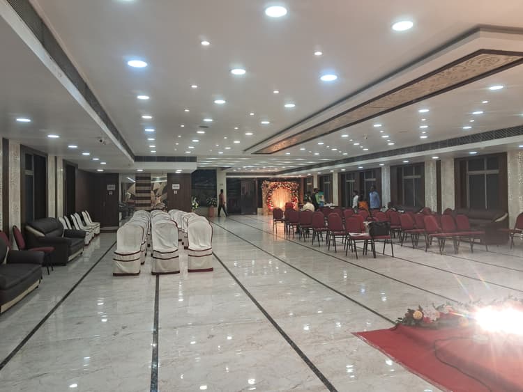 Shree Mangalam Banquet image 9