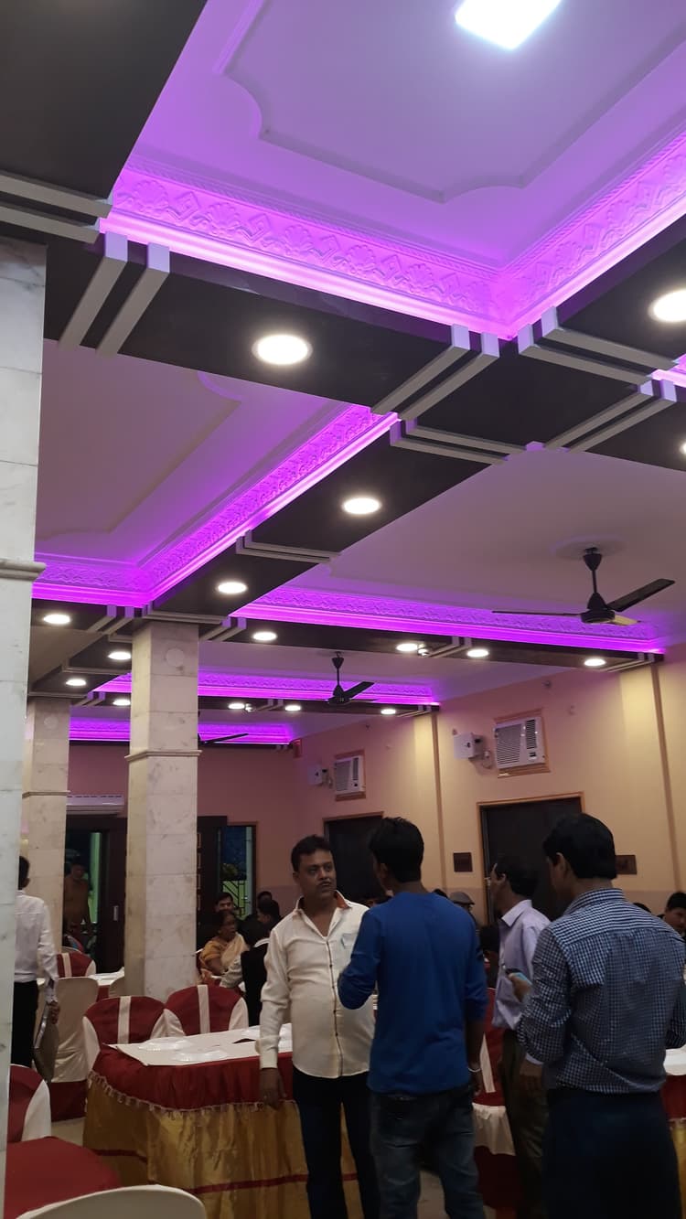 Shree Palace Banquet image 13