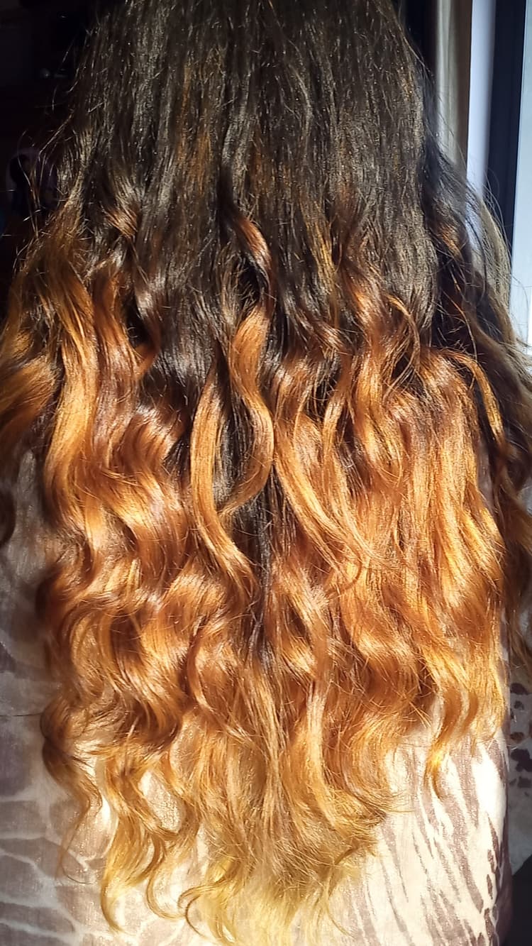 Step N Glow ladies Salon & Makeup studio image 12