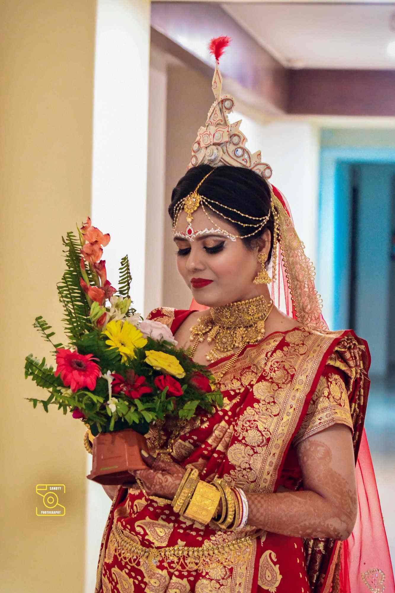 Couple photoshoot by Subhchaya Wedding Photographer