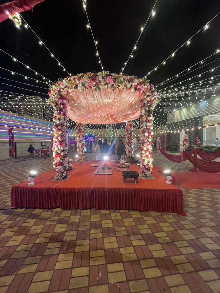 Suhani Banquet image 14