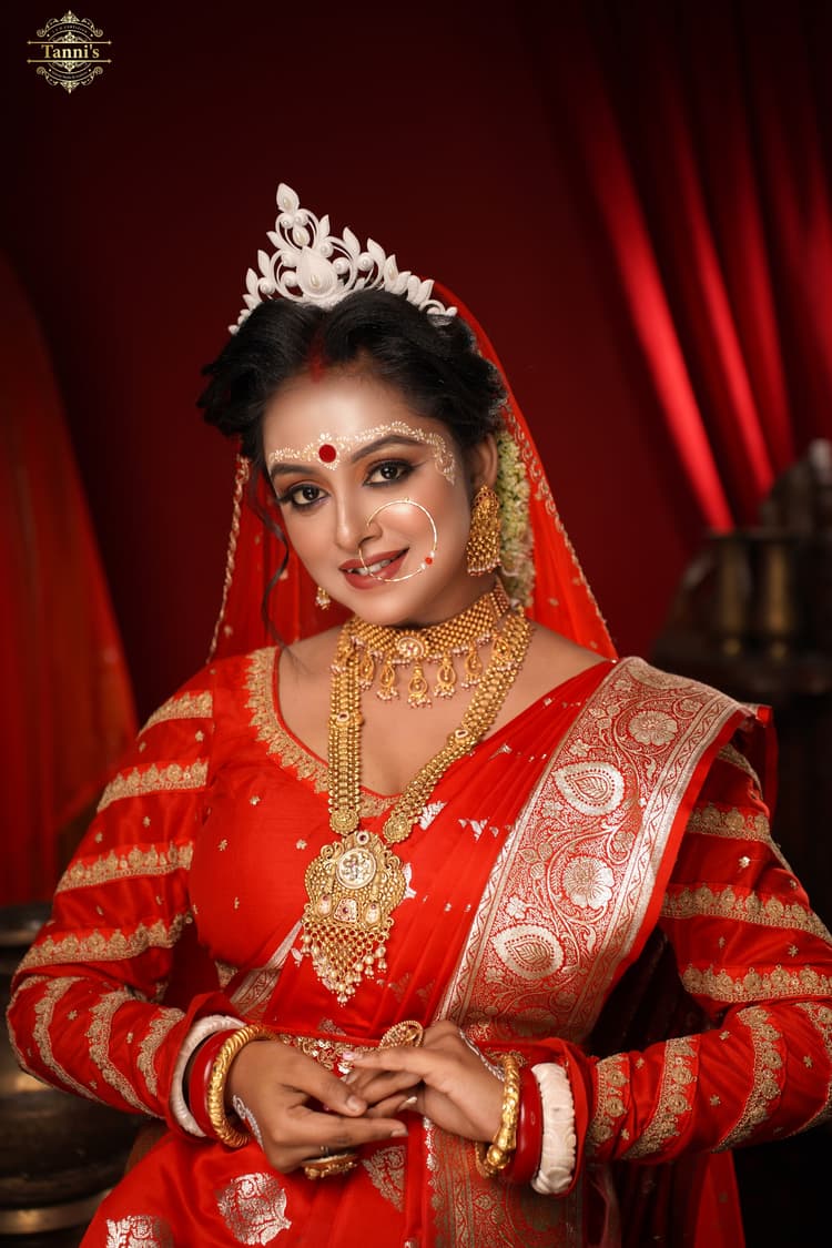 Sumana's Makeover & Training Center | BEST MAKEUP ARTIST image 9