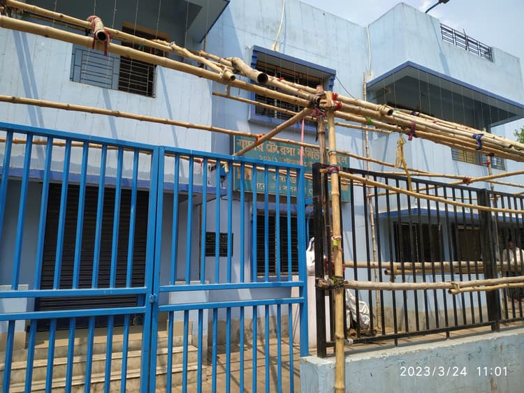 Surir Bagan Community Hall image 7