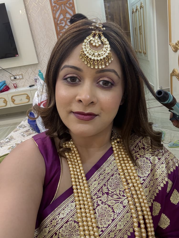Susmita's - Professional Bridal Makeup Artist : ISO 9001:2015 Certified image 15