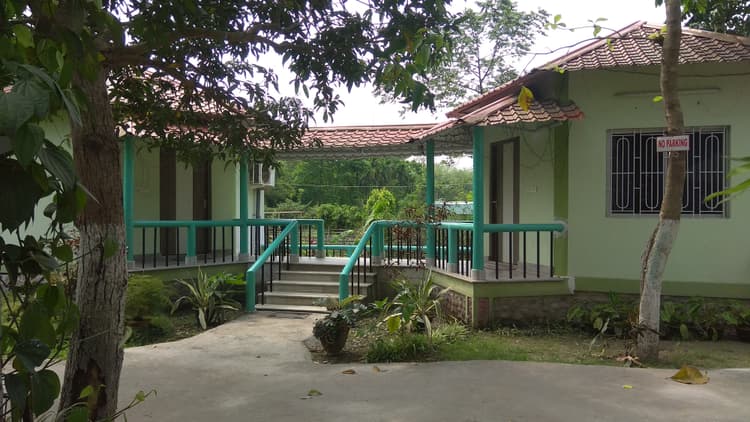 Tea Leaf Resort image 3