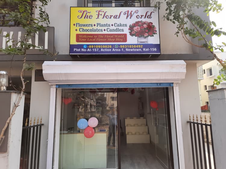 The Mad Florist image 12