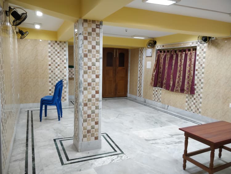 Tirupati Banquet & Guest House image 9