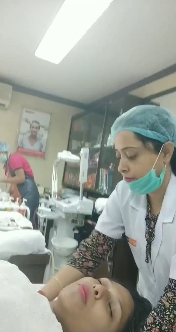 Titli Beauty Parlour And Bridal Makeup Artist image 3