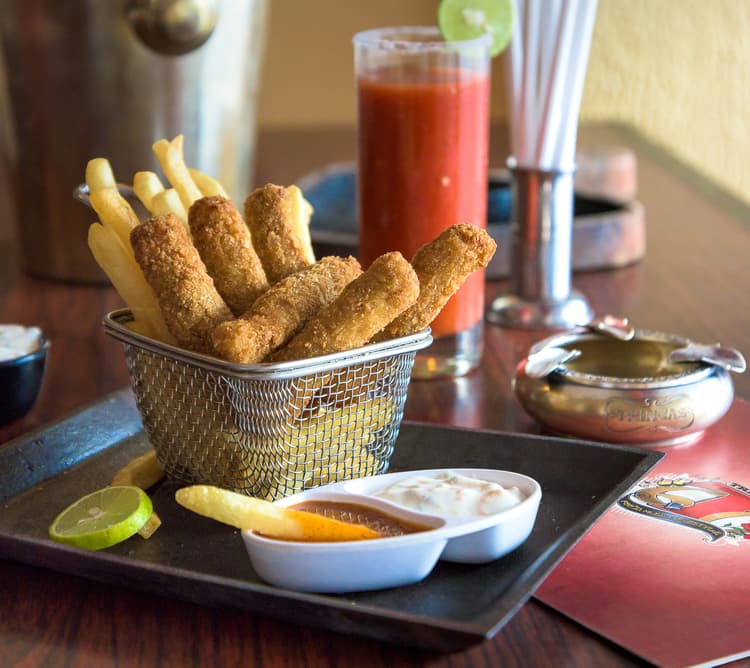 Trincas Restaurant & Bar image 7