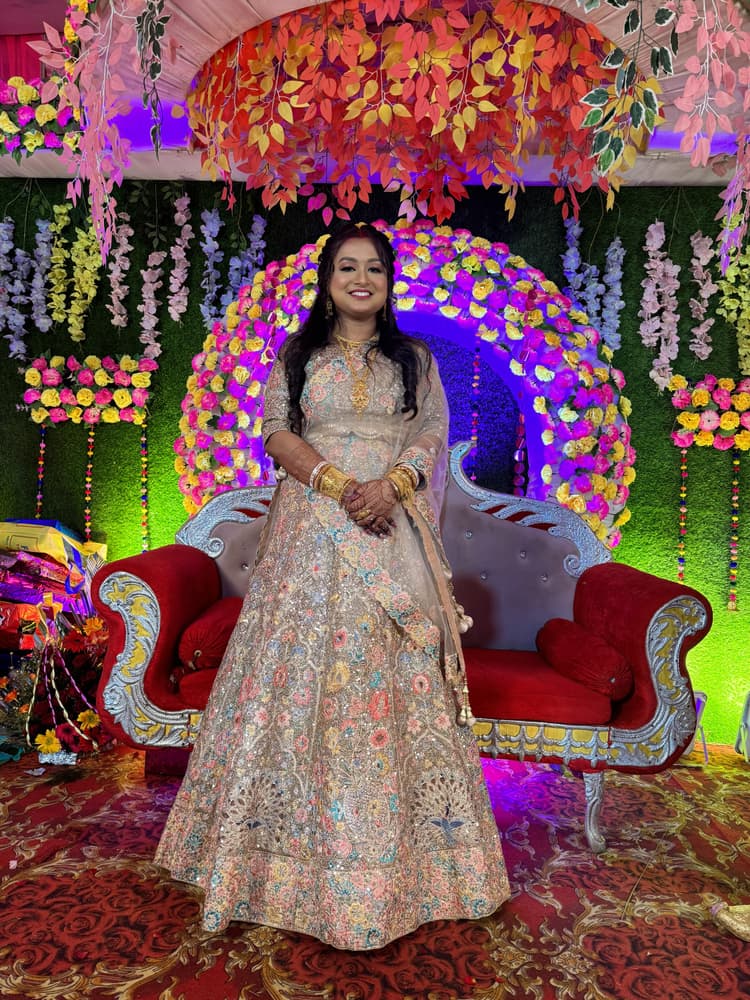 Tripti's Makeup Studio & Academy image 16