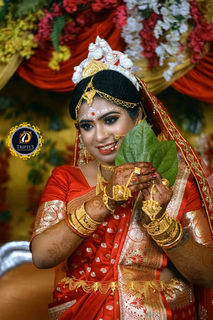 Tripti's Makeup Studio & Academy image 21