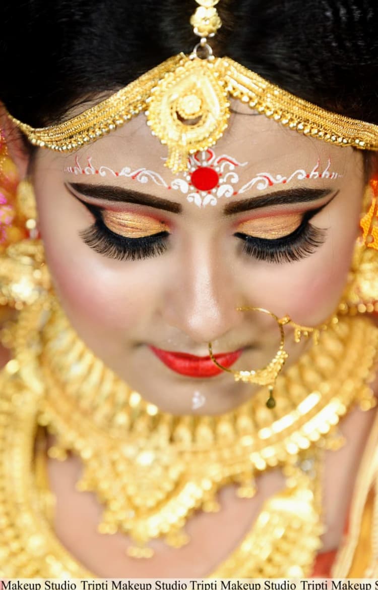 Tripti's Makeup Studio & Academy image 26