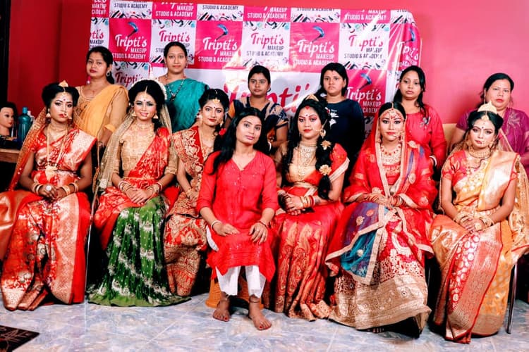 Tripti's Makeup Studio & Academy image 27
