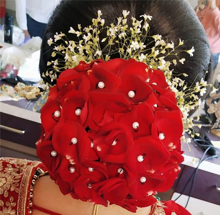 Tripti's Makeup Studio & Academy image 9