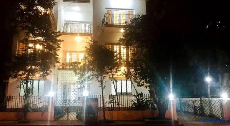 Urvi Banquets & Guest House image 10