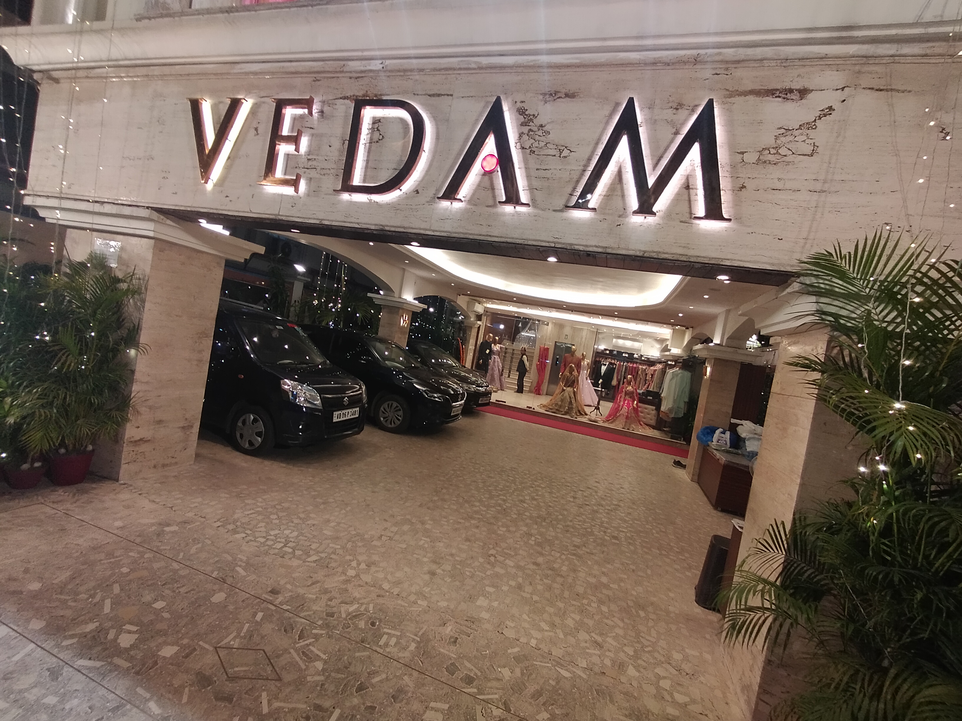 Bridal fashion by VEDAM - Lehenga in Kolkata | Men’s Sherwani & Indowestern in Kolkata