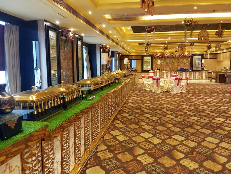 Varmala Banquet image 12