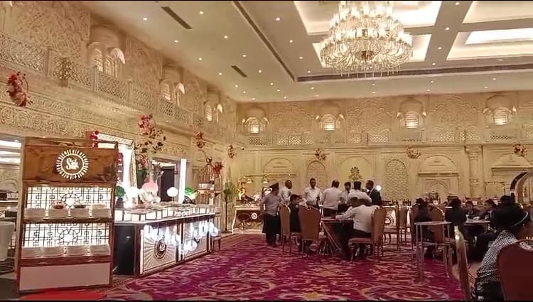 Varmala Banquet image 5